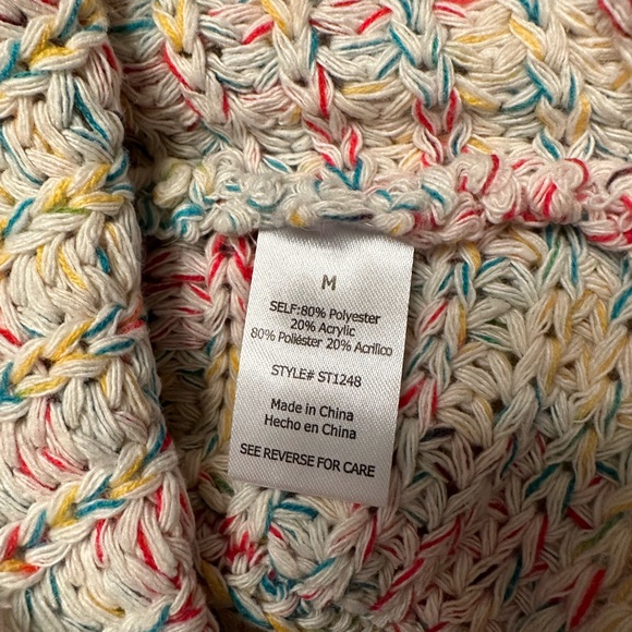 GeeGee. Multicolored boutique knitted sweater. - Picture 4 of 4